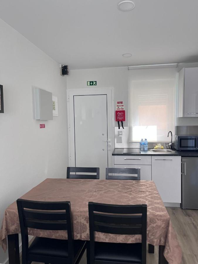 Apartamento Casas Dona Emilia Vieira de Leiria Exterior foto